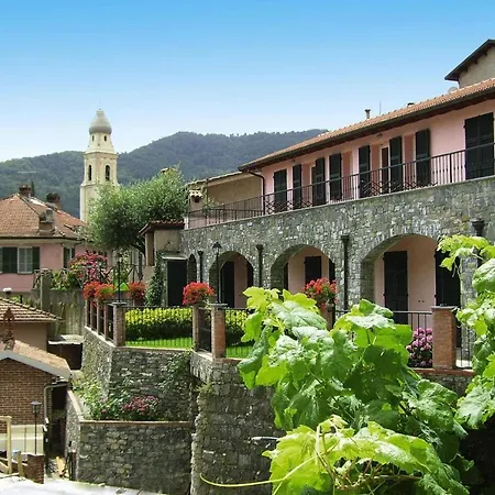 In Castellaro With Balcony דירה Ranzo-Borgo